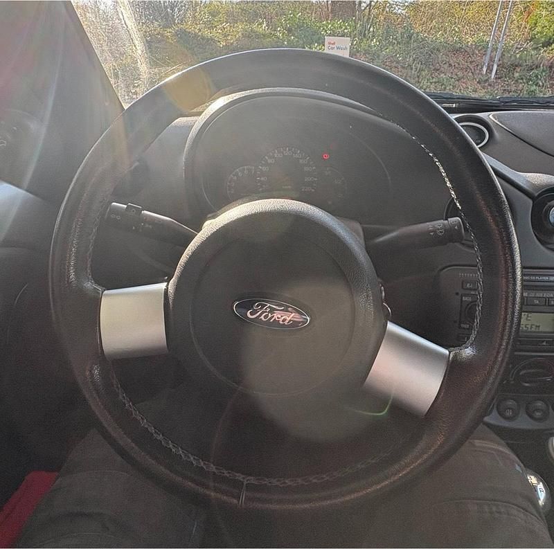 Gebraucht Ford StreetKa 95 PS (69 kW) 2005 Silber Cabrio