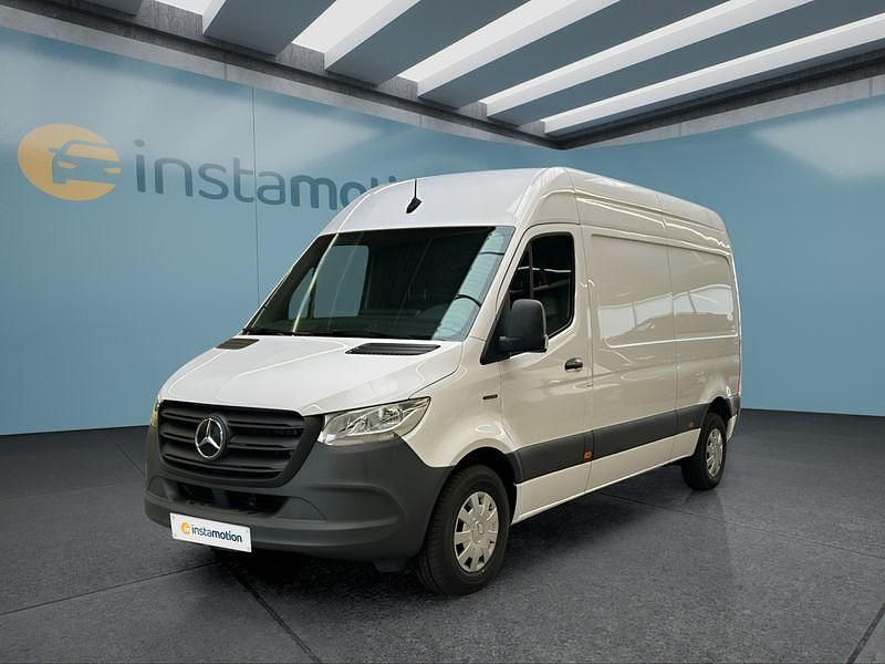 Gebraucht Mercedes E-Sprinter 83 kW (114 PS) 2021 Weiß Van