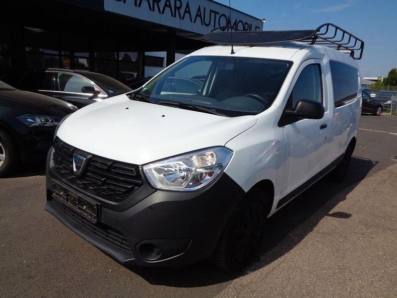 Weiß Gebraucht 2018 Dacia Dokker Essentiel Van | 7.999 € (Etwas zu teuer) - Bild 1/4