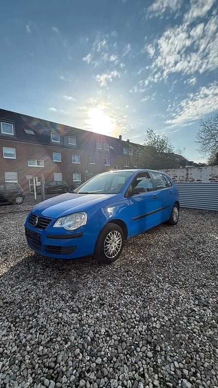 Gebraucht VW Polo 60 PS (44 kW) 2009 Blau Kleinwagen