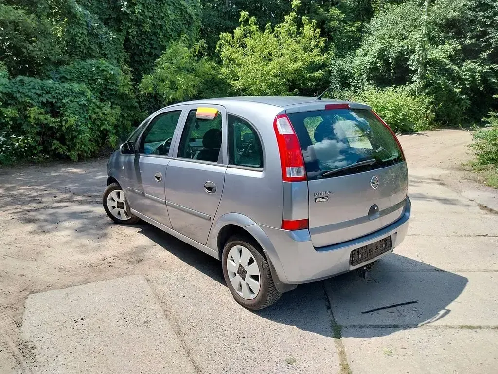 Gebraucht Opel Meriva Edition 101 PS (74 kW) 2005 Silber Van / Kleinbus