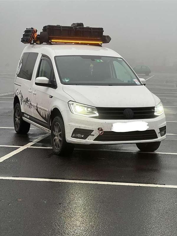 Gebraucht VW Caddy Comfortline 150 PS (110 kW) 2017 Weiß Van / Kleinbus