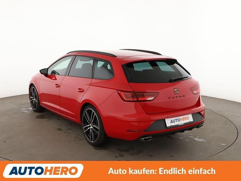 Gebraucht Seat Leon 4Drive 300 PS (220 kW) 2020 Rot Kombi