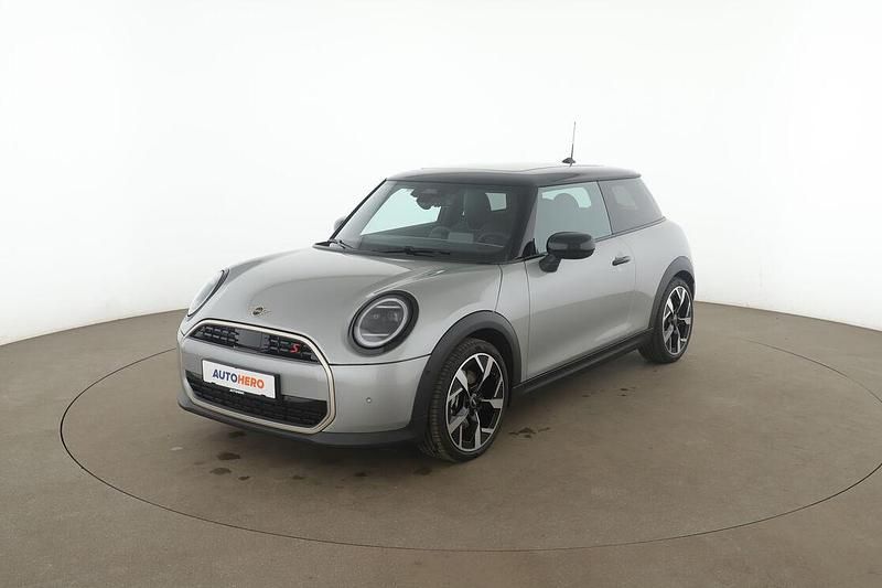 Gebraucht Mini Cooper S Favoured 204 PS (150 kW) 2024 Grau Kleinwagen