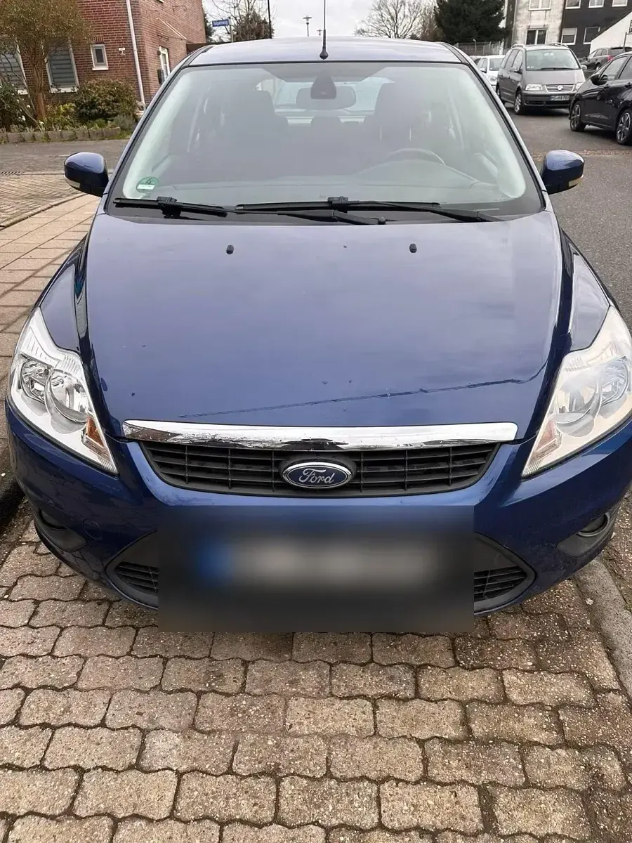 Second-hand Ford Focus 101 CP (74 kW) 2018 Albastru Hatchback