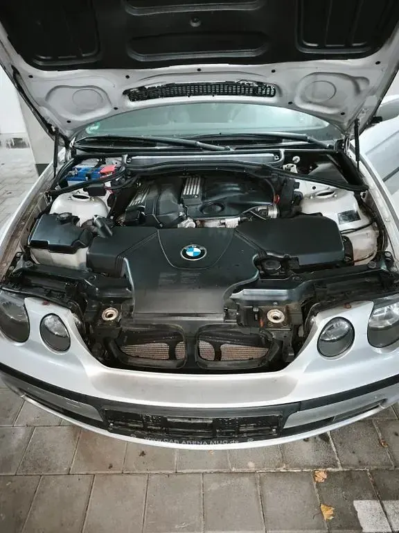 Gebraucht BMW 316 116 PS (85 kW) 2002 Silber Limousine
