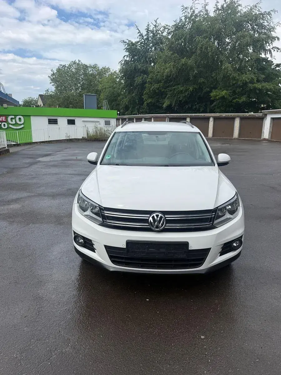 Gebraucht VW Tiguan 122 PS (89 kW) 2013 Weiß SUV