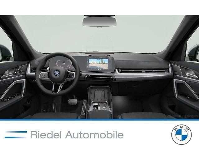Ny BMW iX1 Performance 230 kW (313 HK) 2026 Grå SUV