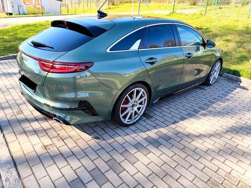Gebraucht Kia ProCeed GT GT 204 PS (150 kW) 2024 Grün Kleinwagen