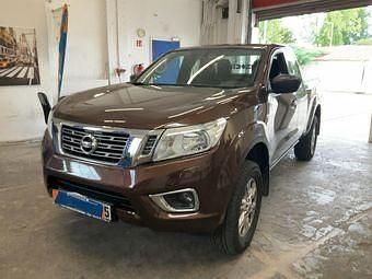 Braun Gebraucht 2020 Nissan Navara Acenta Abholung | 26.990 € (Guter Preis) - Bild 1/4
