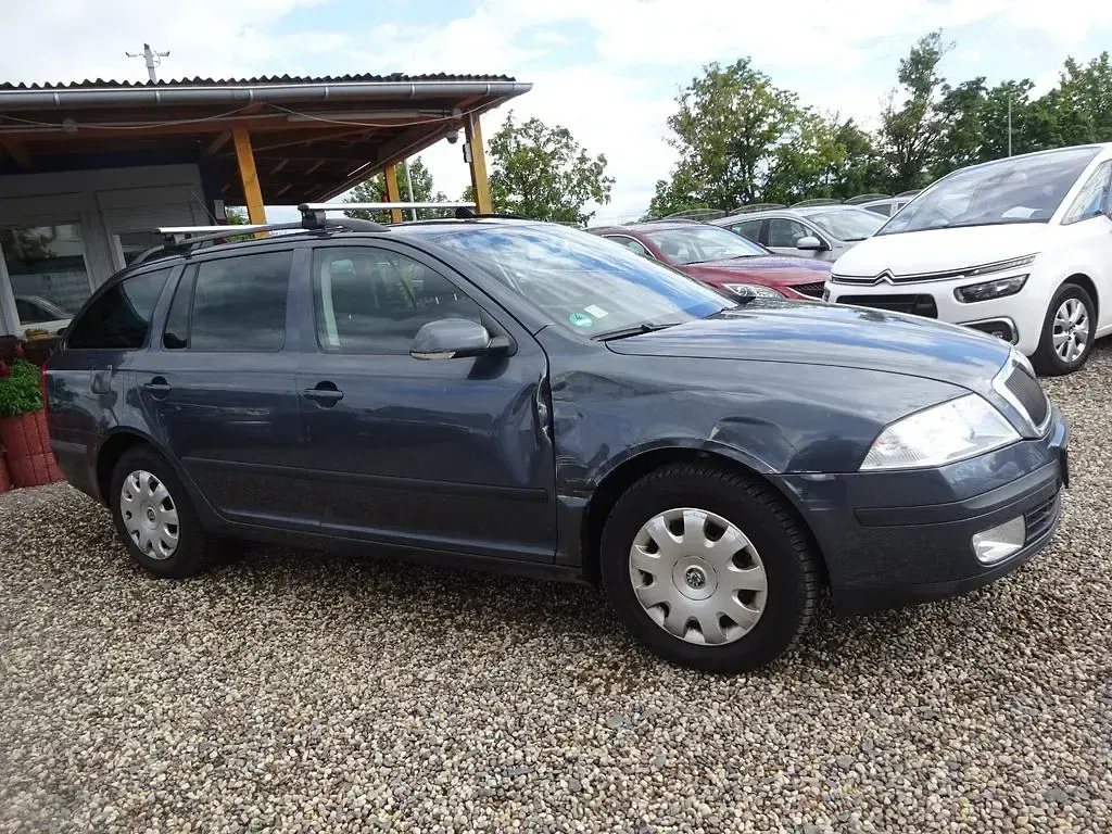 Gebraucht Skoda Octavia Ambiente 140 PS (102 kW) 2007 Grau Kombi