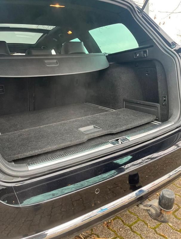 Gebraucht VW Passat Highline 177 PS (130 kW) 2014 Schwarz Kombi