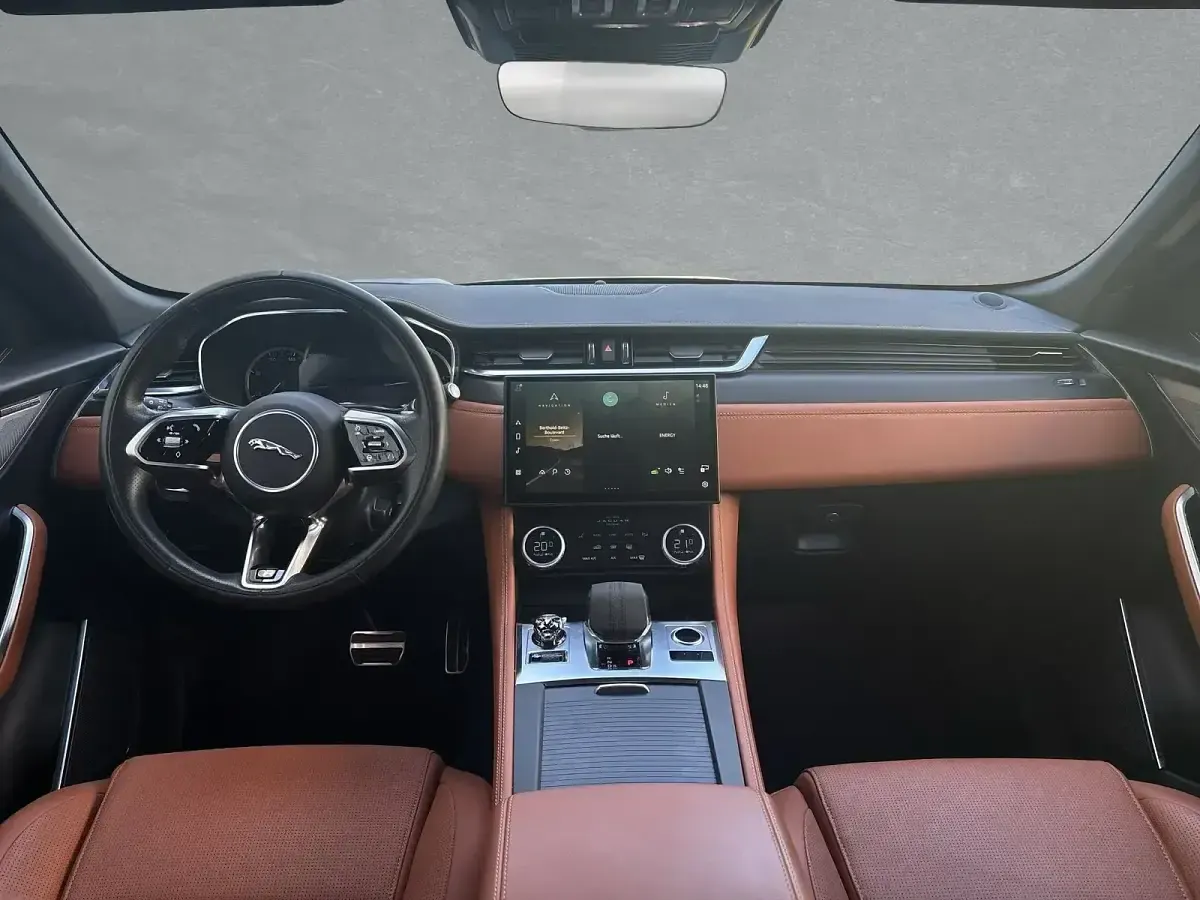 Gebraucht Jaguar F-Pace R 204 PS (150 kW) 2023 Andere SUV
