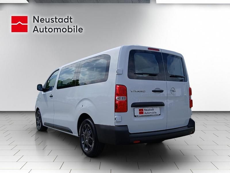 Gebraucht Opel Vivaro 177 PS (130 kW) 2024 Weiß Van / Kleinbus