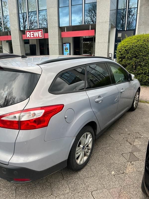 Second-hand Ford Focus 116 CP (85 kW) 2011 Gri Break