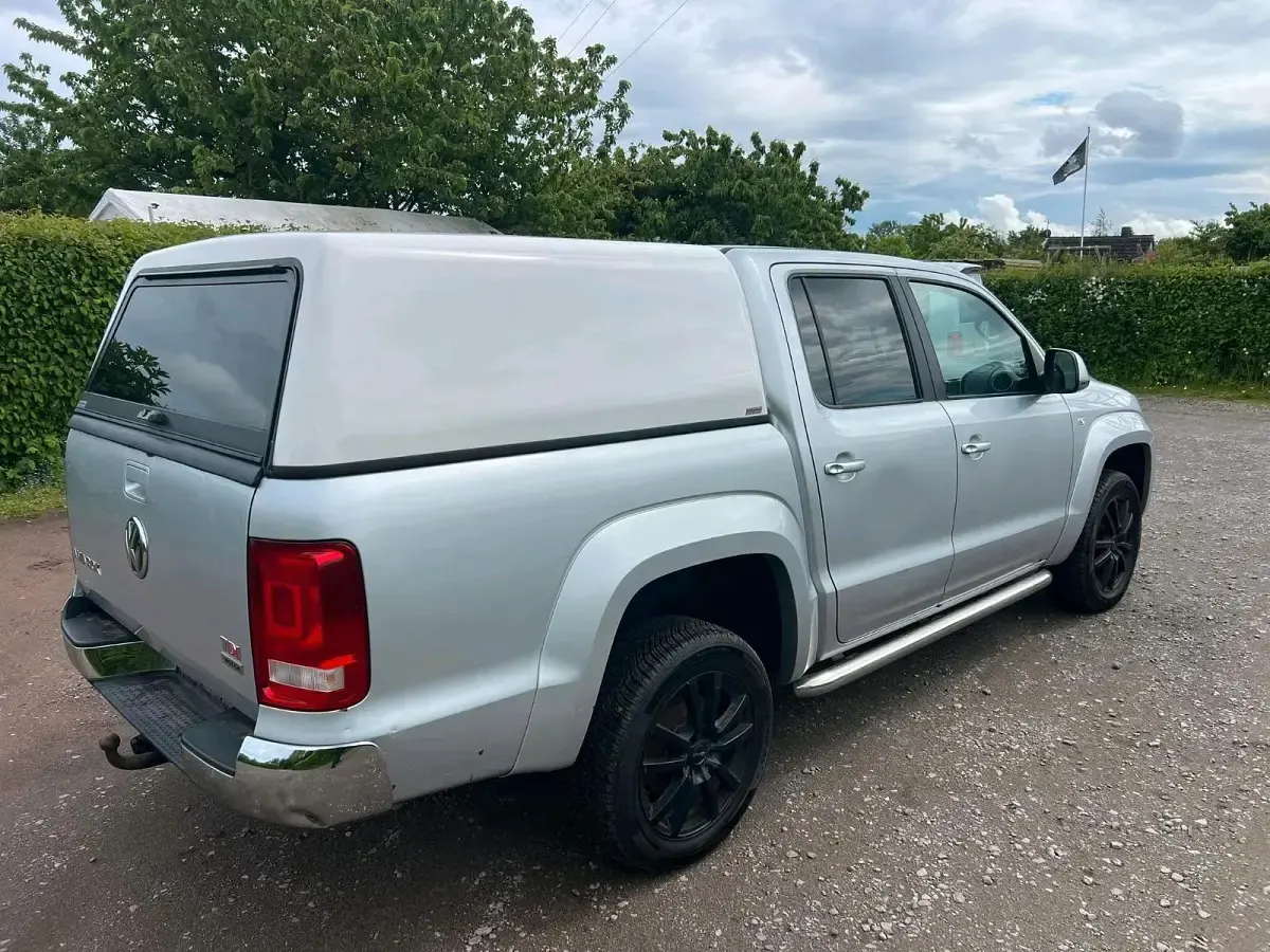 Używany VW Amarok 170 KM (125 kW) 2010 Srebrny Pickup