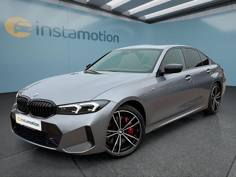 Grau Gebraucht 2024 BMW 330 M Sport Limousine | 50.599 € (Etwas zu teuer) - Bild 1/4
