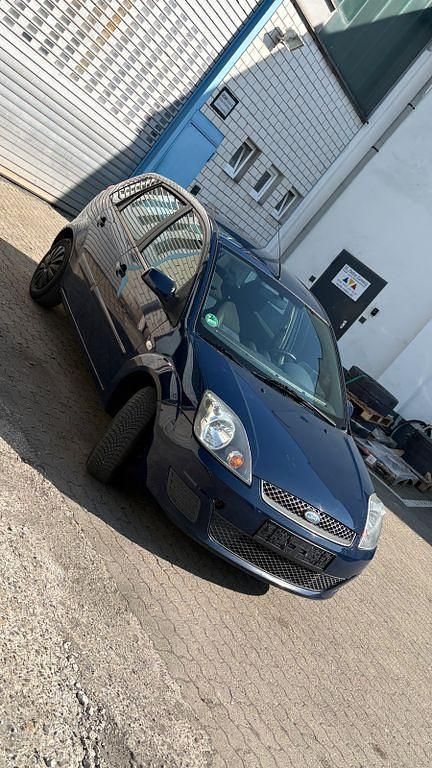 Gebraucht Ford Fiesta Ambiente 70 PS (51 kW) 2008 Blau Kleinwagen