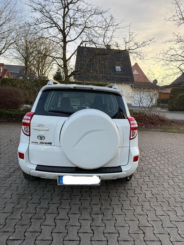 Gebraucht Toyota RAV4 150 PS (110 kW) 2012 Weiß SUV