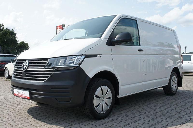 Gebraucht VW Transporter 90 PS (66 kW) 2022 Weiß Van