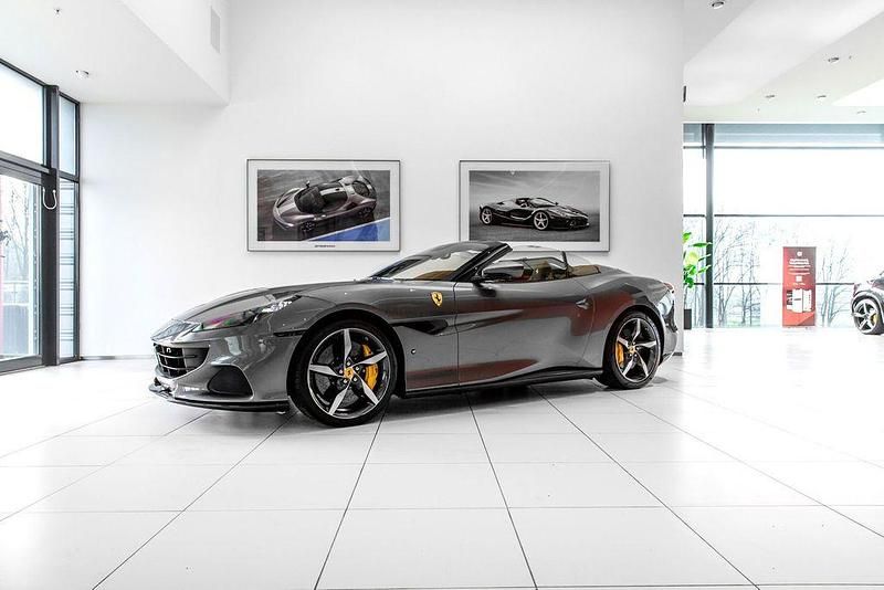 Gebraucht Ferrari Portofino 620 PS (456 kW) 2022 Grau Cabrio