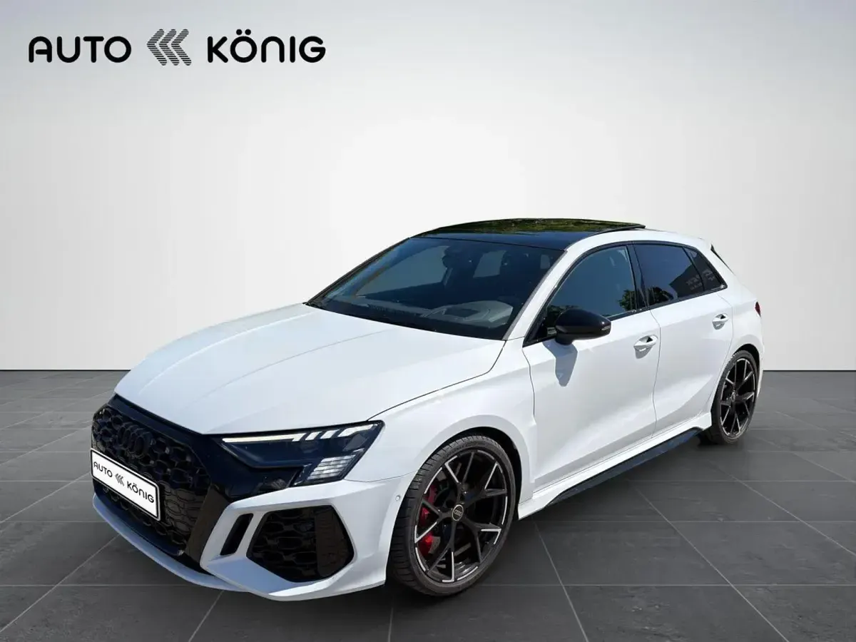 Gebraucht Audi RS3 Sportback Ambiente 400 PS (294 kW) 2023 Kleinwagen