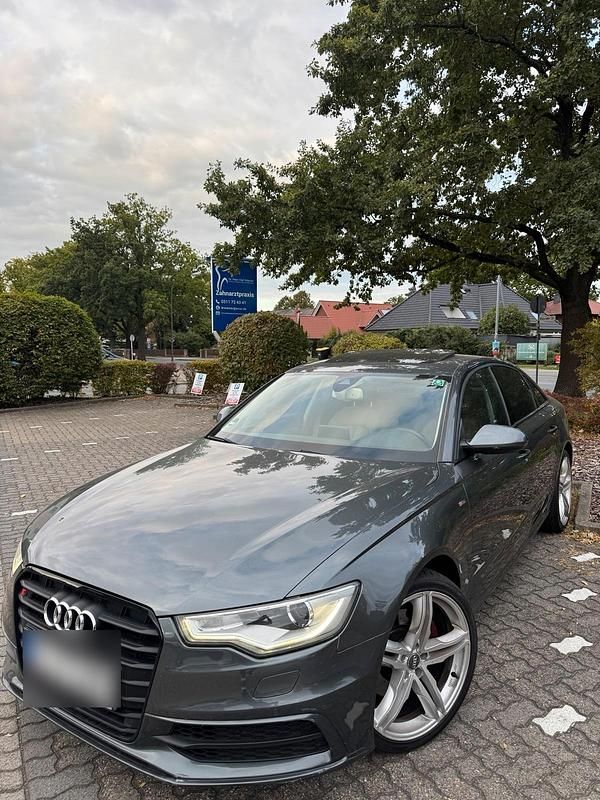 Grau Gebraucht 2014 Audi A6 Limousine | 11.500 € (Fairer Preis) - Bild 1/4