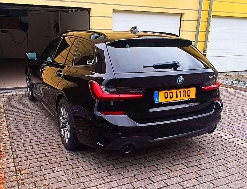 Gebraucht 2022 BMW 320e M Sport Kombi | 29.900 € (Etwas zu teuer) - Bild 1/4