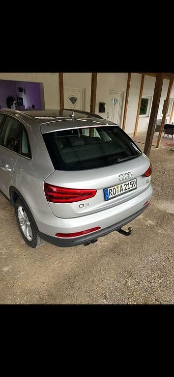 Gebraucht Audi Q3 177 PS (130 kW) 2011 Silber SUV