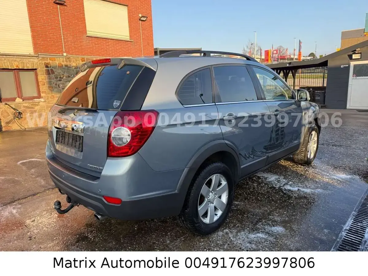 Gebraucht Chevrolet Captiva LT 163 PS (119 kW) 2012 Grau SUV