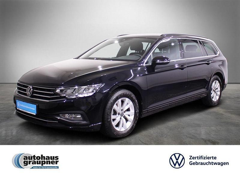 Schwarz / deep black Gebraucht 2022 VW Passat Business Kombi | 27.233 € (Etwas zu teuer) - Bild 1/4