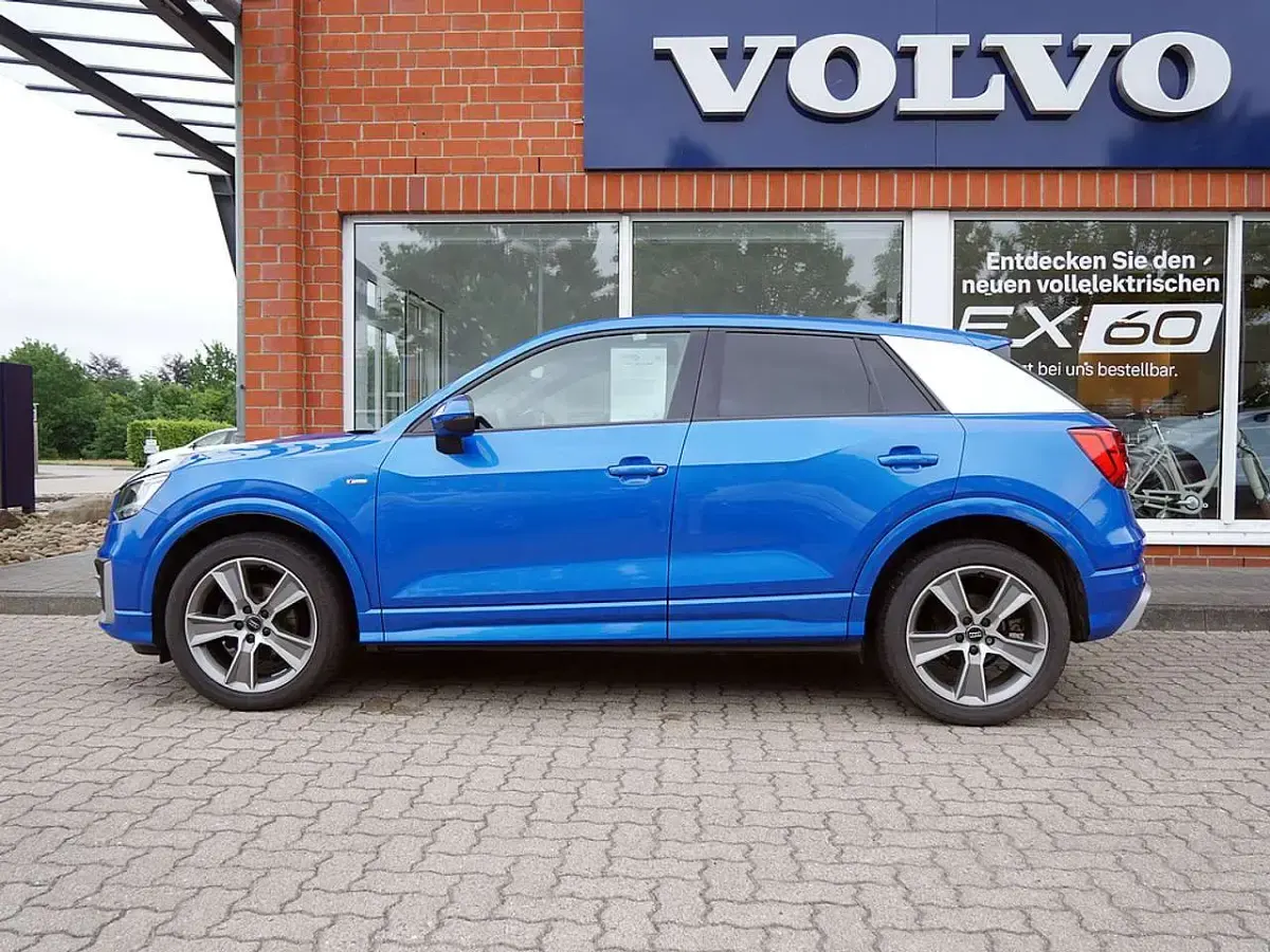 Gebraucht Audi Q2 Sport 150 PS (110 kW) 2020 Blau SUV