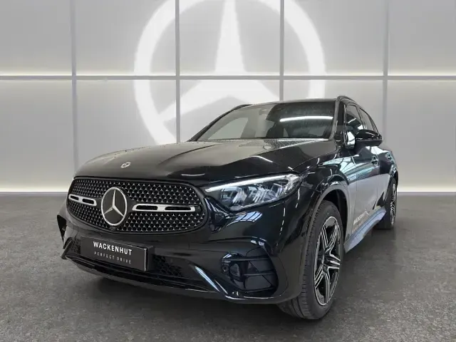 Gebraucht Mercedes GLC300 Advanced Plus 269 PS (197 kW) 2026 Schwarz SUV