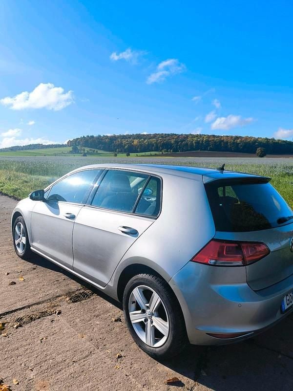 Grau Gebraucht 2013 VW Golf VI Limousine | 7.500 € (Fairer Preis) - Bild 1/4