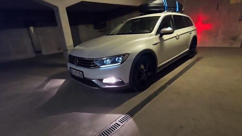 Gebraucht VW Passat Alltrack 239 PS (175 kW) 2017 Weiß Kombi