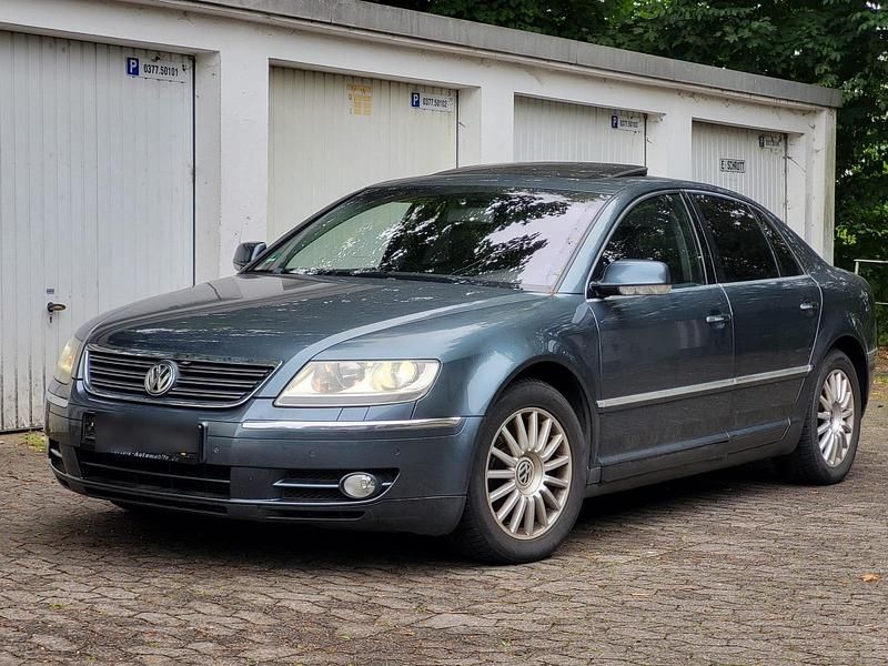 Blau Gebraucht 2006 VW Phaeton Limousine | 2.990 € (Superpreis) - Bild 1/4