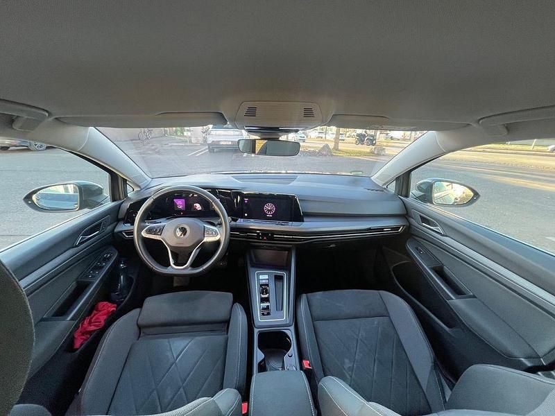 Gebraucht VW Golf VII Style 150 PS (110 kW) 2021 Grau Kombi