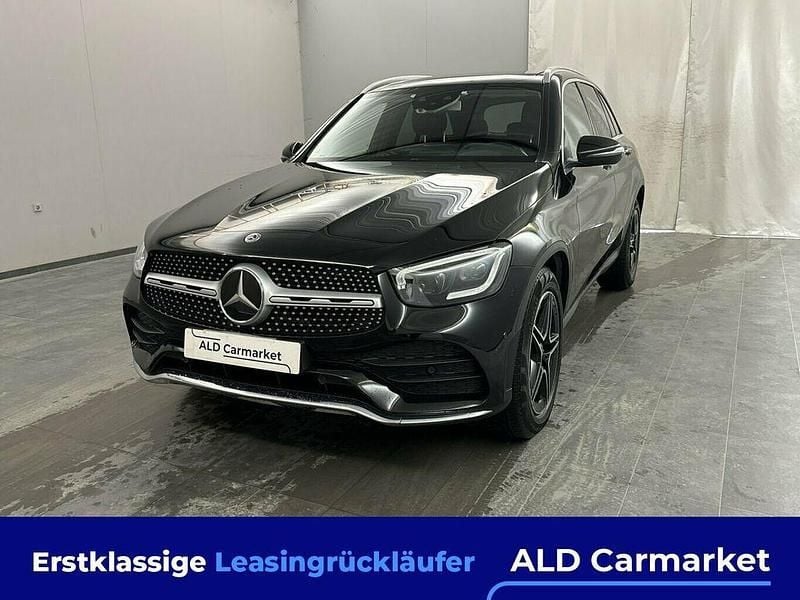 Lackierung: obsidianschwarz Gebraucht 2020 Mercedes GLC300 AMG line SUV | 30.900 € (Superpreis) - Bild 1/4
