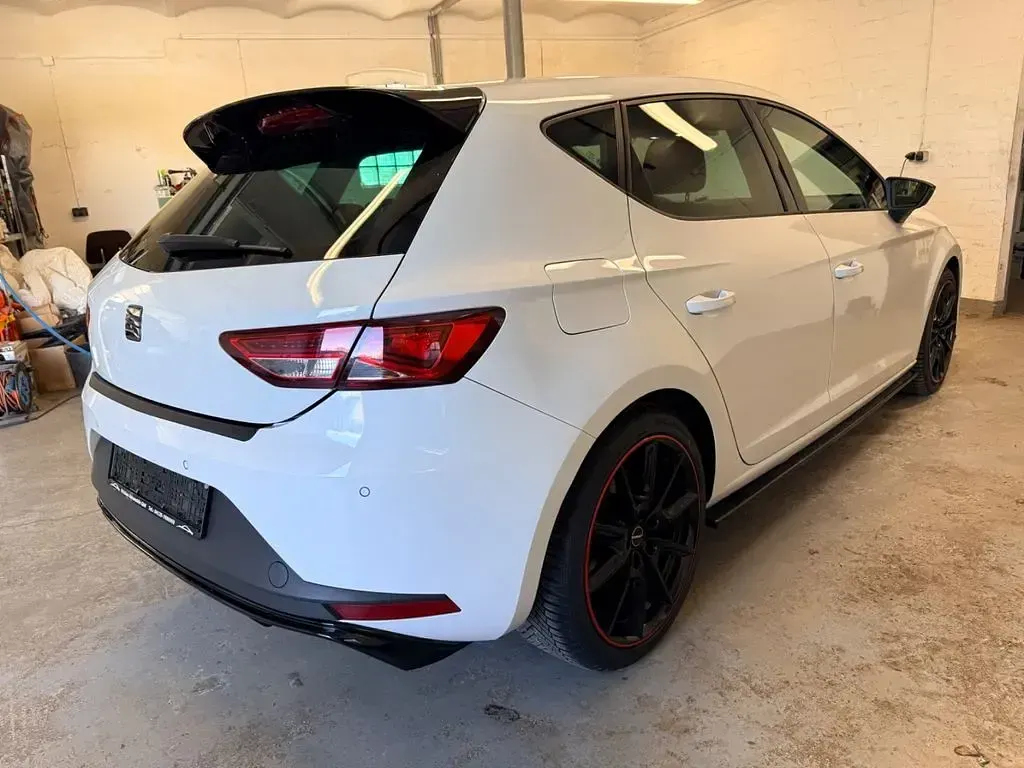 Gebraucht Seat Leon FR 179 PS (131 kW) 2016 Weiß Limousine