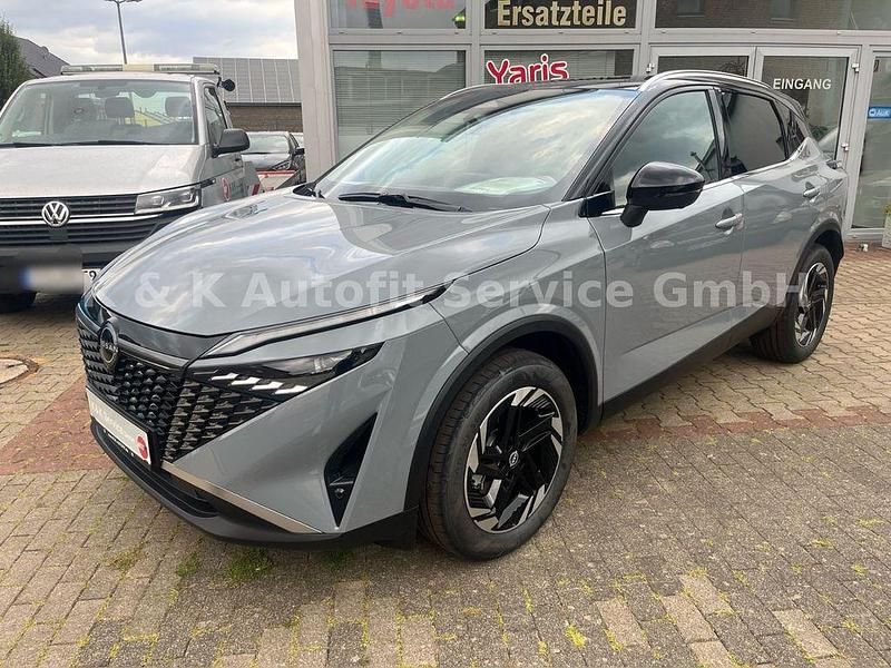 Grau Neu 2025 Nissan Qashqai 360º SUV | 30.200 € (Fairer Preis) - Bild 1/4