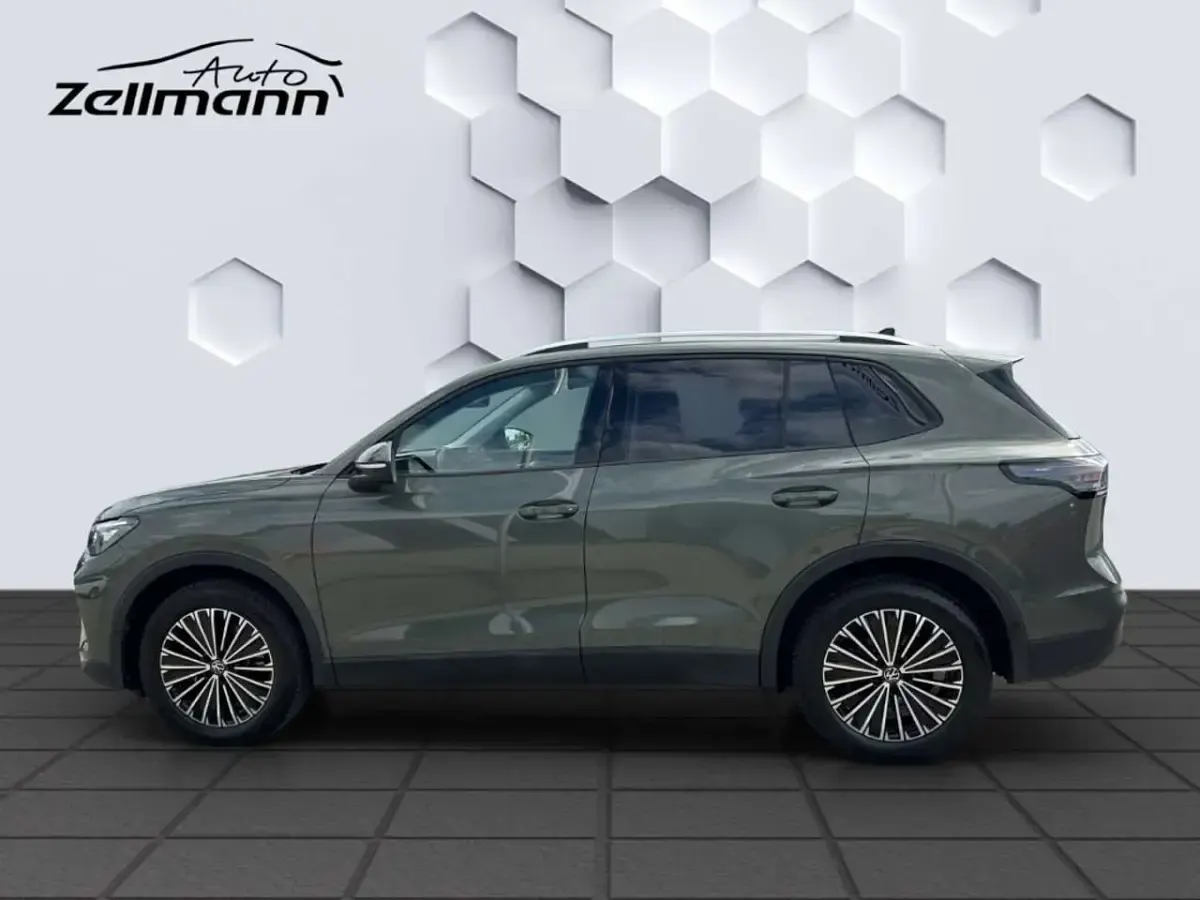 Gebraucht VW Tiguan Goal 150 PS (110 kW) 2025 Gruen SUV