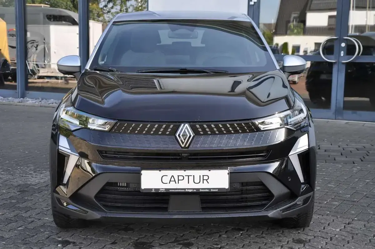 Neu Renault Captur Techno 140 PS (102 kW) 2025 Schwarz SUV