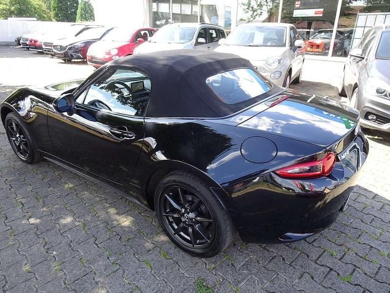 Gebraucht Mazda MX5 Exclusive-Line 131 PS (96 kW) 2017 Onyxschwarz metallic Cabrio