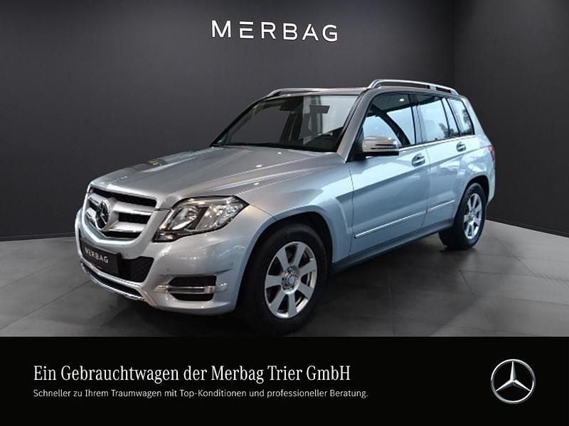 Diamantsilber metallic Gebraucht 2014 Mercedes GLK200 SUV | 13.960 € (Guter Preis) - Bild 1/4