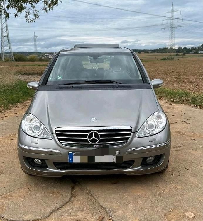 Grau Gebraucht 2005 Mercedes A200 Kleinwagen | 3.500 € (Guter Preis) - Bild 1/4