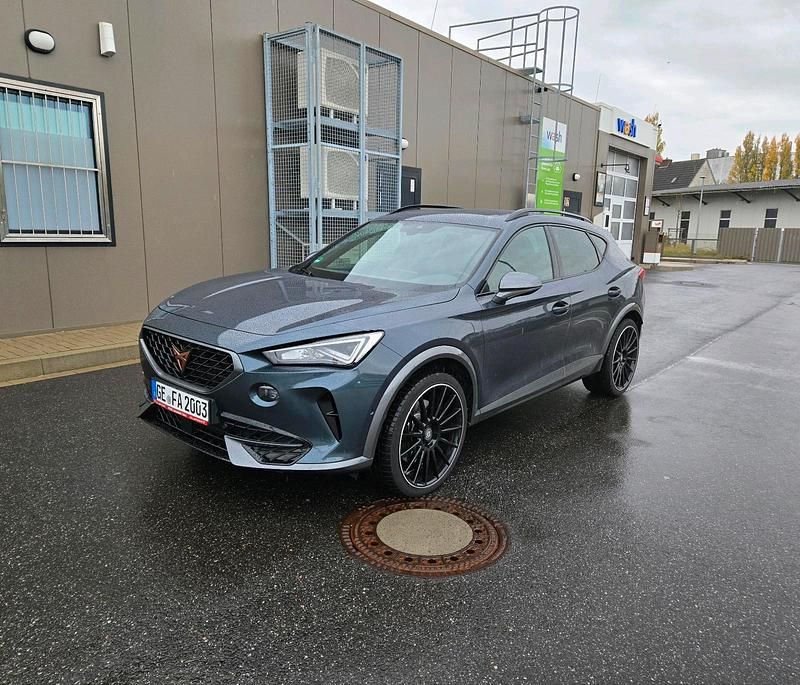 Grau Gebraucht 2021 Cupra Formentor VZ SUV | 25.990 € (Superpreis) - Bild 1/4