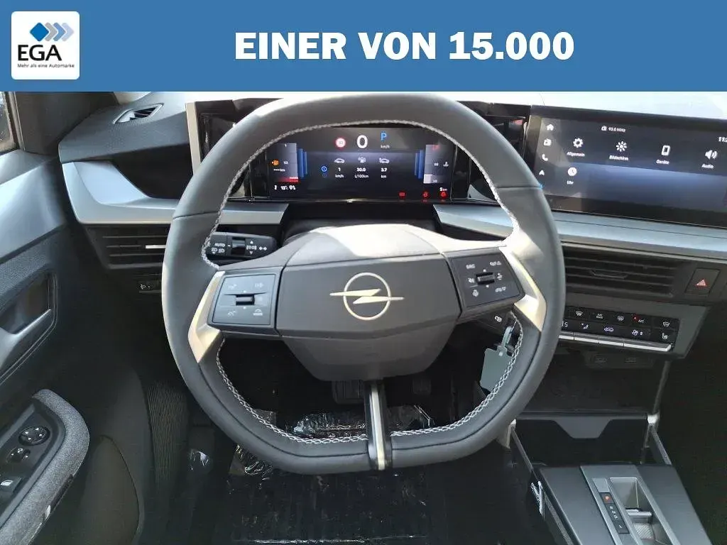 Neu Opel Frontera 145 PS (106 kW) 2026 Metallic SUV