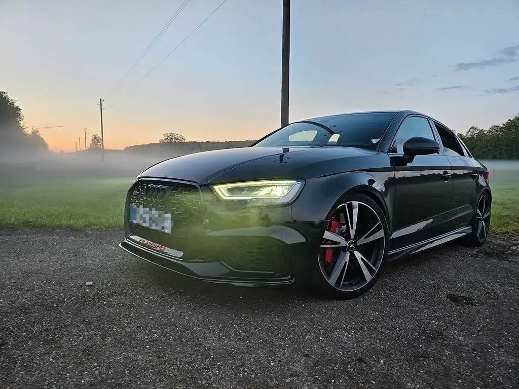 Gebraucht Audi RS3 Sport 400 PS (294 kW) 2018 Schwarz Limousine