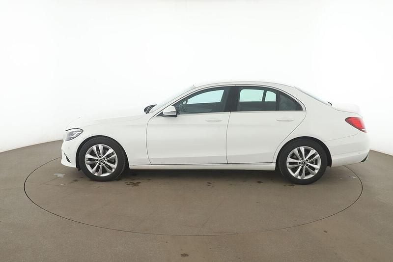 Gebraucht Mercedes C180 Avantgarde 156 PS (114 kW) 2019 Weiß Limousine
