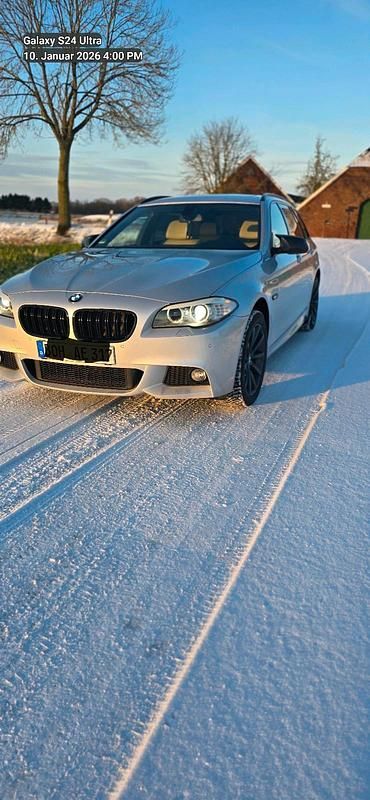 Gebraucht BMW 530 258 PS (189 kW) 2012 Silber Kombi